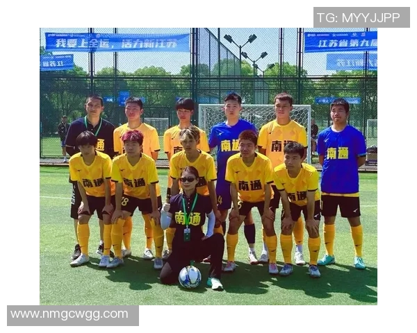 五人制足球裁判的职责与挑战解析：提升比赛公正性与观赏性的关键角色